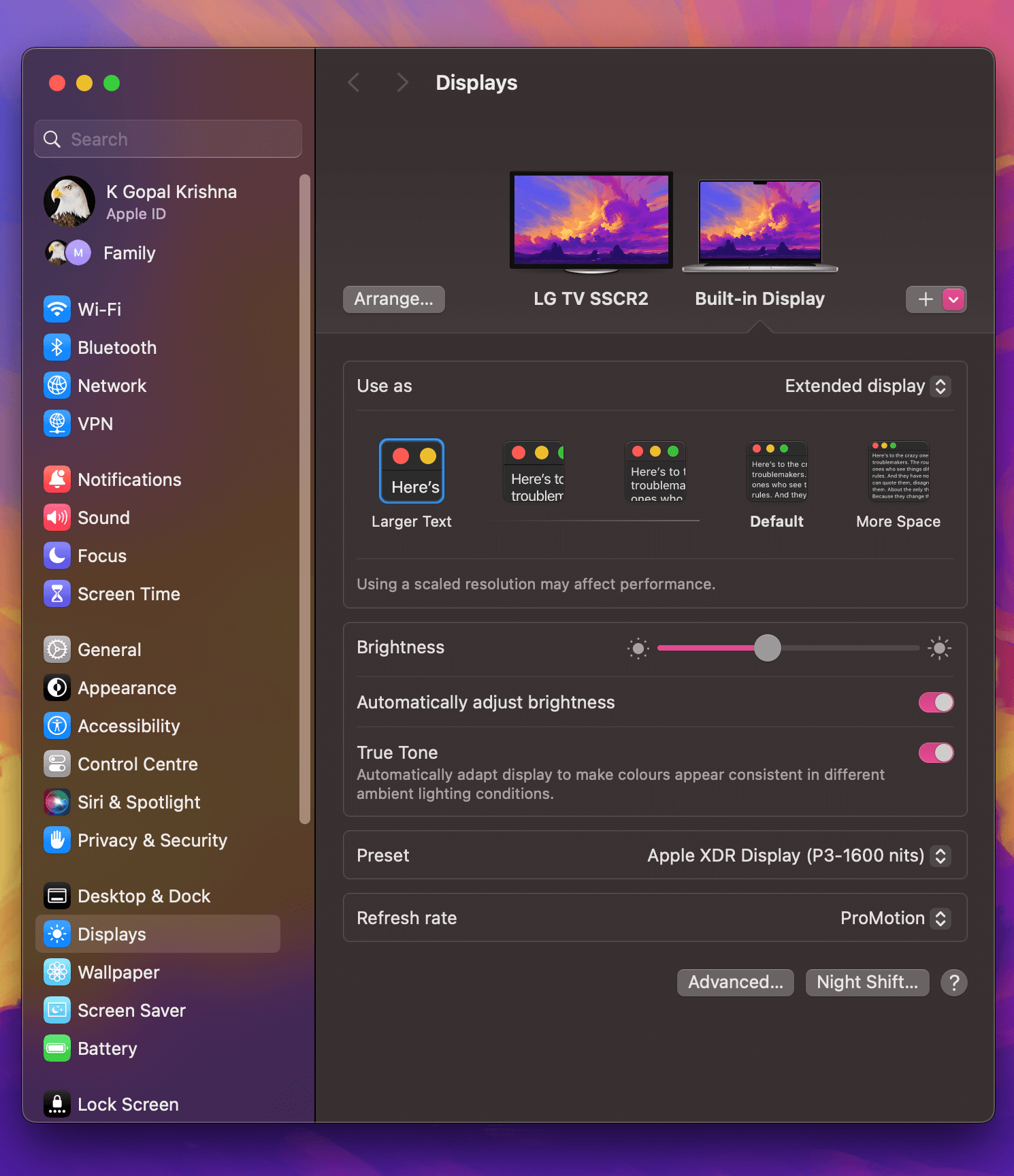 Displays section in System Settings